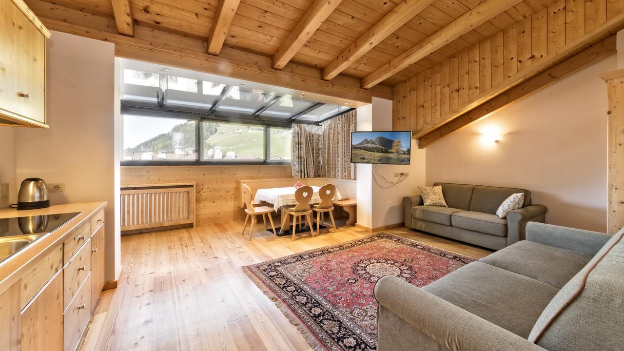 Residence Cesa Rives Selva di Val Gardena Eksteriør bilde